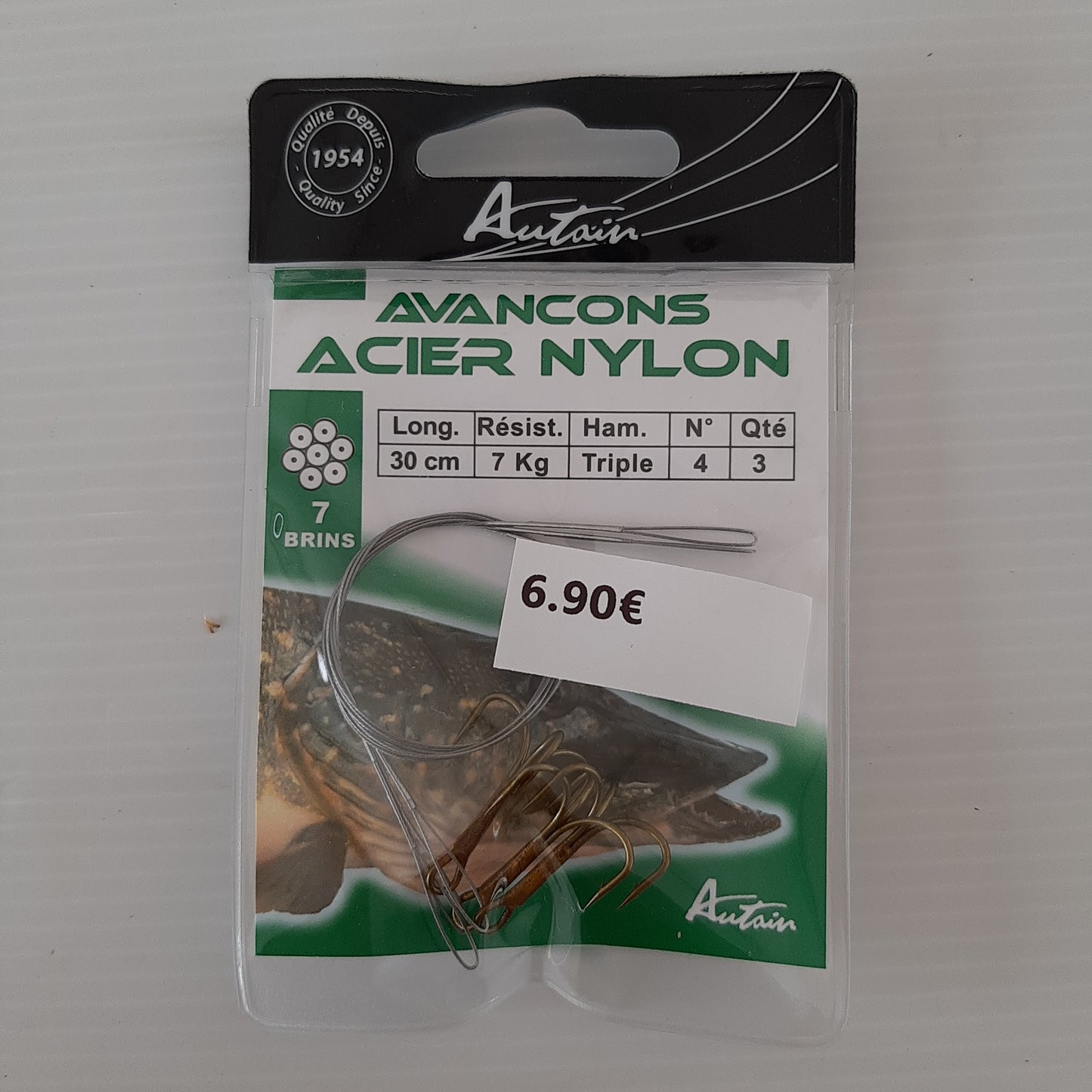 Bas de ligne en acier avec hameçon triple 7kg taille 4 Autain au magasin de pêche Compagnie Vegetal en Lorraine, Moselle à Créhange