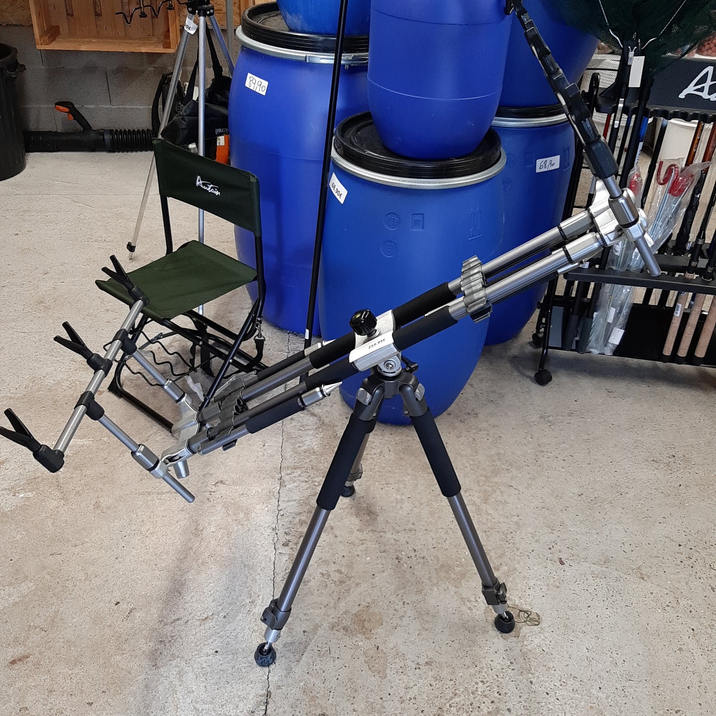 Rod Pod Klein Balzer au magasin de pêche Compagnie Vegetal à Créhange en Moselle