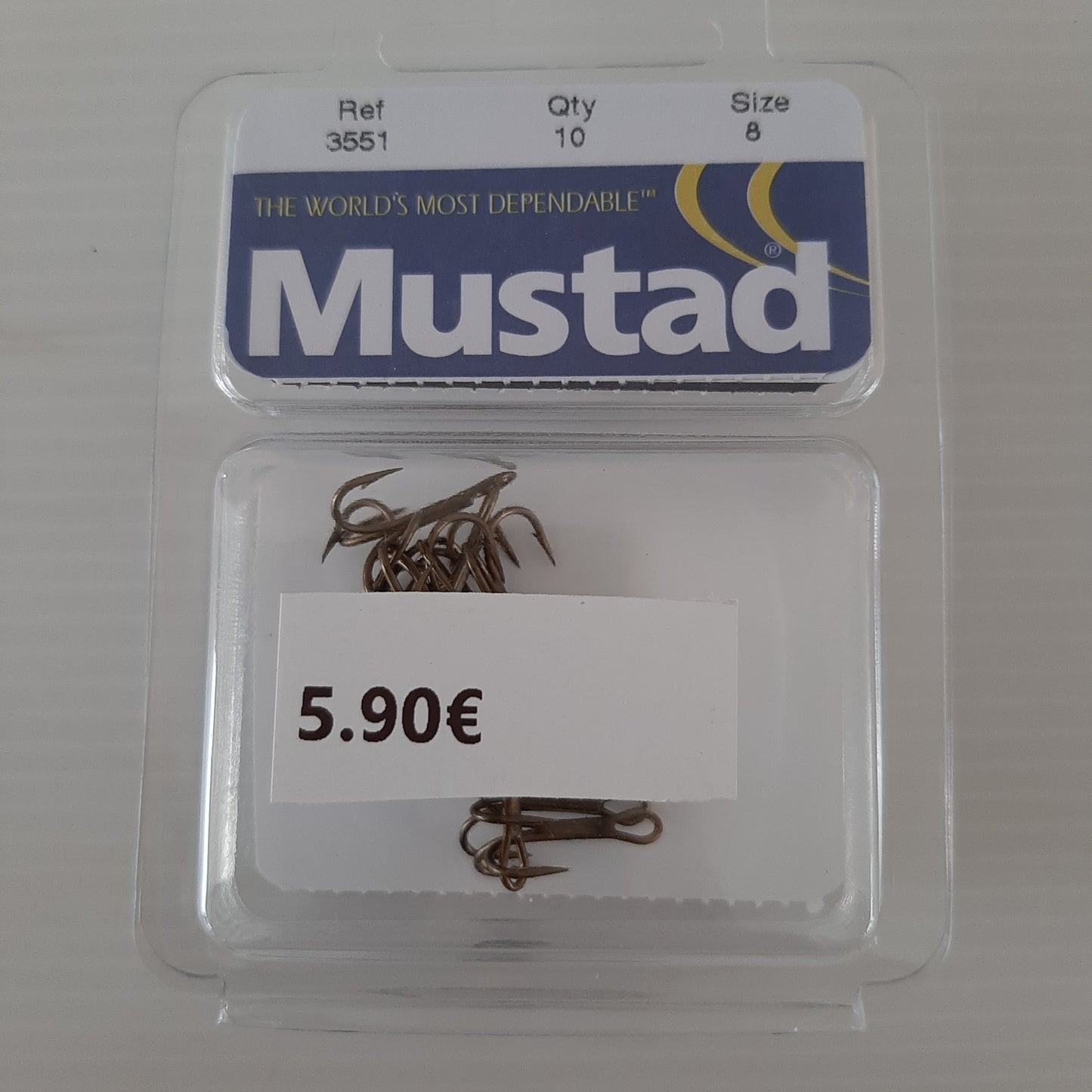 Hameçons Mustad triples X10 au magasin de pêche Compagnie Vegetal à Créhange en Moselle