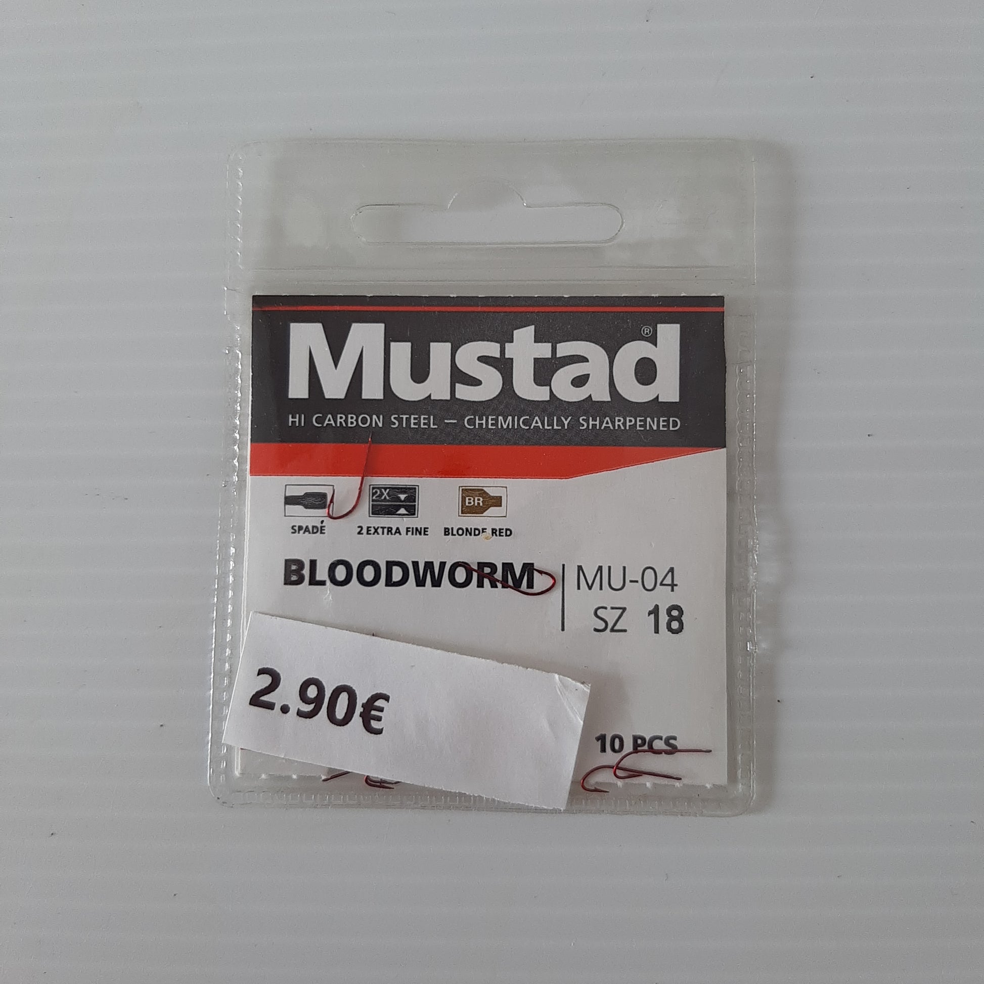 Hameçons Mustad Bloodworm X10 au magasin de pêche Compagnie Vegetal à Créhange en Moselle